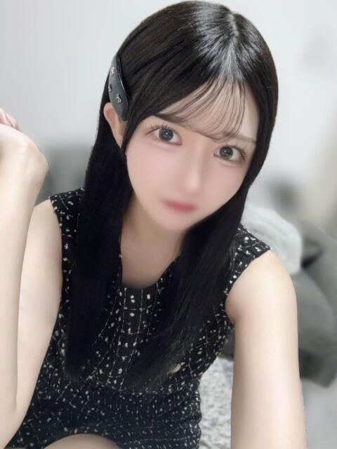 しおん E+アイドルスクール池袋店（デリヘル）