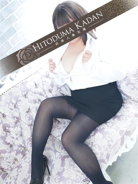 まなみ 沼津人妻花壇（待ち合わせ型人妻デリへル）