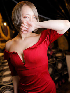 みな 梅田人妻秘密倶楽部（梅田/デリヘル）