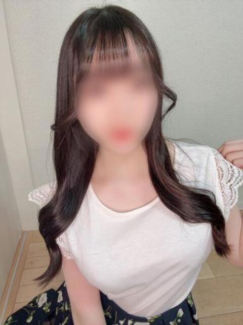 まお★黒髪清楚現役女子大生♪ ViVi-ヴィヴィ-(金津園)（ソープランド）