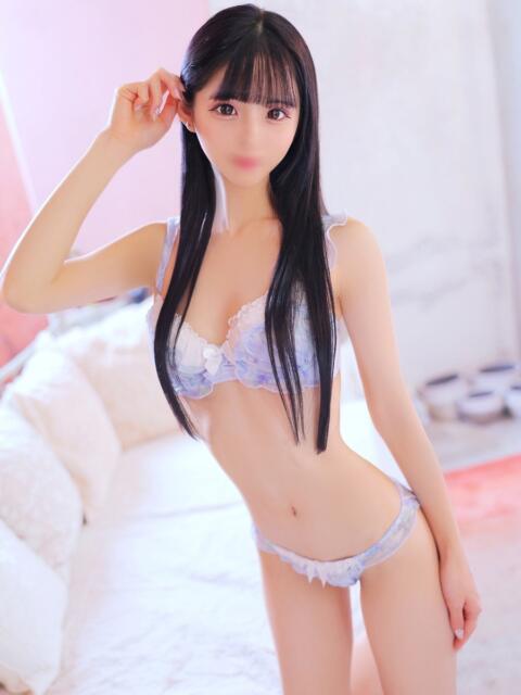 ねむ【完未の大学生のほぼ処女】 STELLA TOKYO－ステラトウキョウ－（デリヘル）