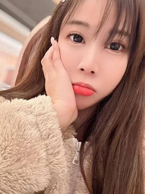 さな ラッキーラッキー（アジアンデリヘル）