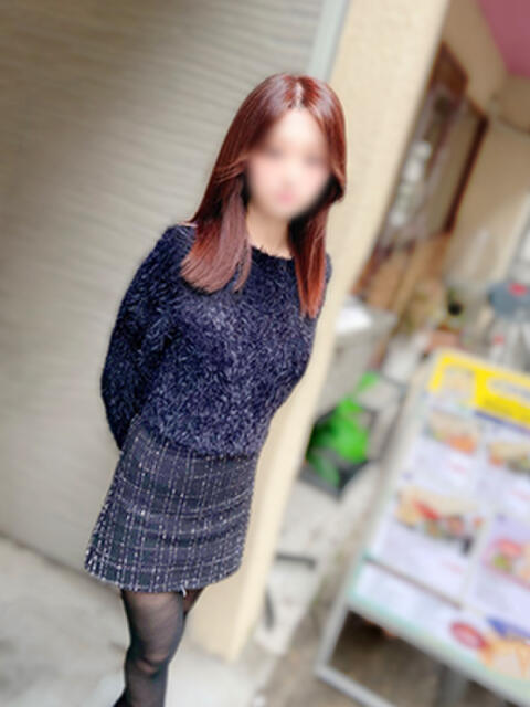 ほのか かりんと秋葉原（オナクラ・手コキ）