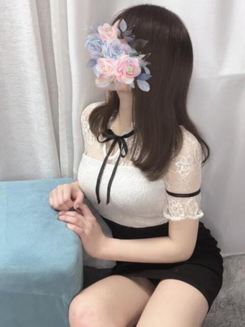 えな Hills Premier（デリヘル）