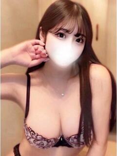 ゆあ☆愛嬌抜群激かわ美女 Hills Premier（中央街/デリヘル）