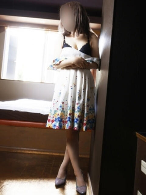 にいな 大和ナデシコ～人妻～（人妻デリヘル）