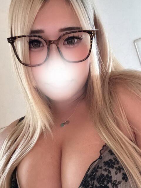 りりか エンジェルマスカット（巨乳ぽっちゃりデリヘル）