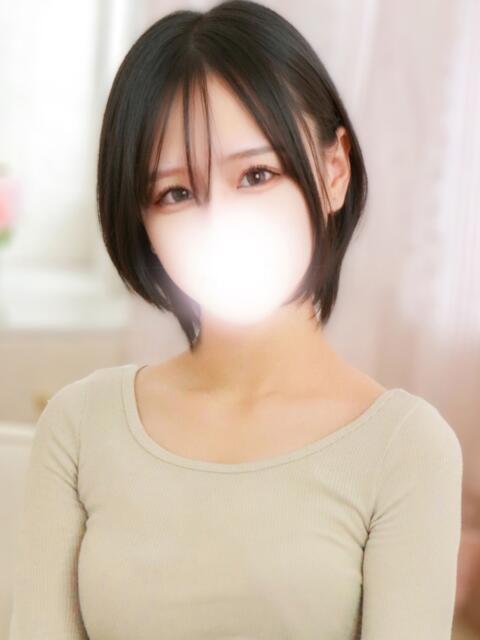 りりあ 高級オナクラ　ひよこクラブ（オナクラ・手コキ）