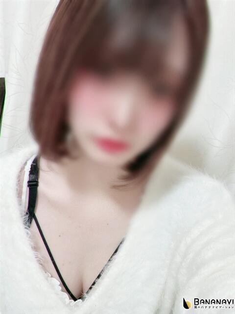 新人⭐️ゆな⭐️ Pine(パイン)（人妻系デリヘル）