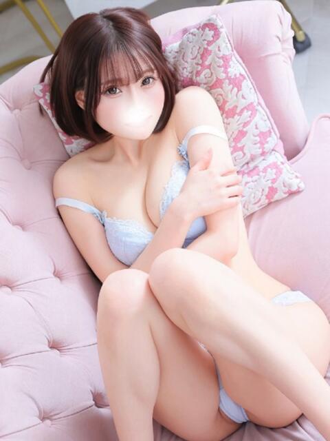 もも★潮吹き確定！妖艶美女★ Bell～S級美女お姉様・人妻デリヘル～（デリヘル）