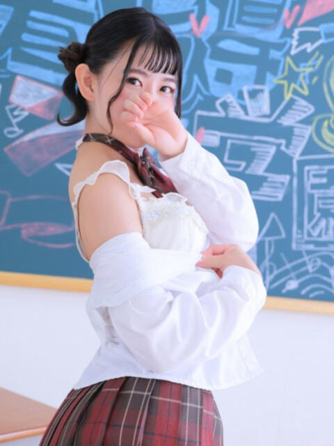 あまね 密着指導！バカンス学園 尼崎校（派遣型デリヘル）