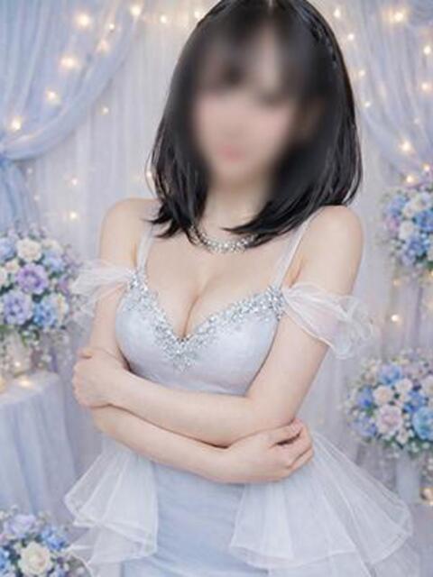 ひび ANGEL KISS 池袋(セクキャバ)