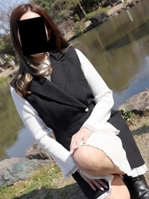 くれあ 逢って30秒で即尺（人妻・熟女待ち合わせデリヘル）