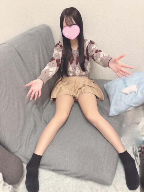 しの『無邪気な少女は距離感０の甘々密着恋人系』 錦糸町派遣型JKリフレガチあい（派遣リフレ）