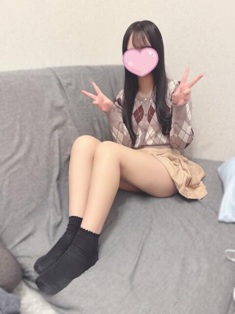 しの『無邪気な少女は距離感０の甘々密着恋人系』 錦糸町派遣型JKリフレガチあい（派遣リフレ）