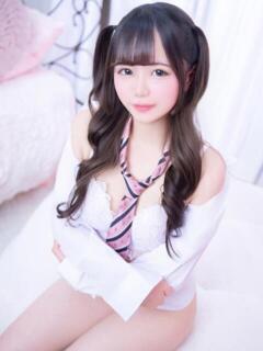 めめ E+アイドルスクール新宿・歌舞伎町店（新宿・歌舞伎町/デリヘル）