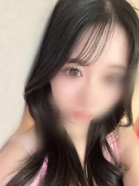 成瀬 くるみ RESEXY～リゼクシー～（【非風俗】メンズエステ）