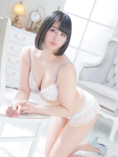 なごみ ノーパンエステ!?絶頂させる天使たち（風俗エステ）