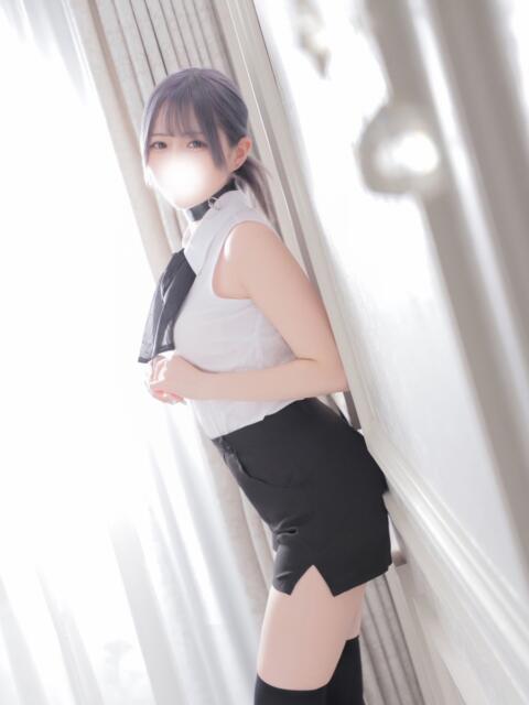 りりあ【こんな美人が超キス魔】 かわいい素人女子TOP100(地方出身者編)（デリヘル）