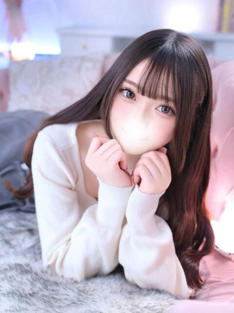 ひまり★激カワ！アイドルの原石 渋谷S級素人清楚系デリヘル chloe（デリヘル）