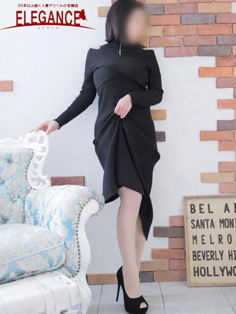(新人)りかこ エレガンス(広島)（人妻デリヘル）