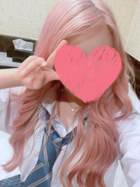 新入生 ありさ 青チェと赤チェ（派遣型オナクラ＆リフレ）