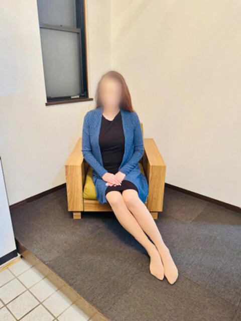 純（じゅん） おもてなし婦人（人妻系デリヘル）