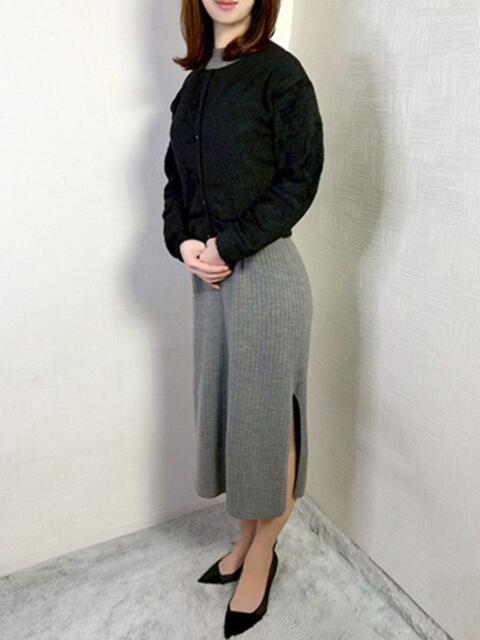 愛未(まなみ) PLUS難波店（熟女デリヘル）