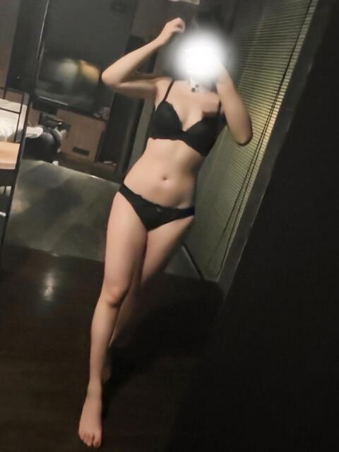 るるな/逆夜這い★撮影可！ 10代、20代専門ハレンチ倶楽部　姫路店（デリヘル）