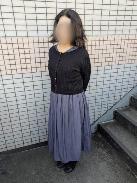 新人ひばり 素人ぶっかけ〇〇取手店（人妻系デリヘル）