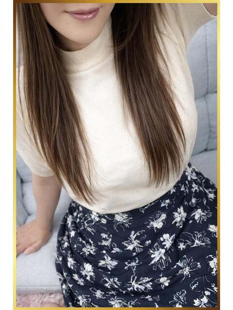 穂坂あき セカンドパートナー（人妻デリヘル）