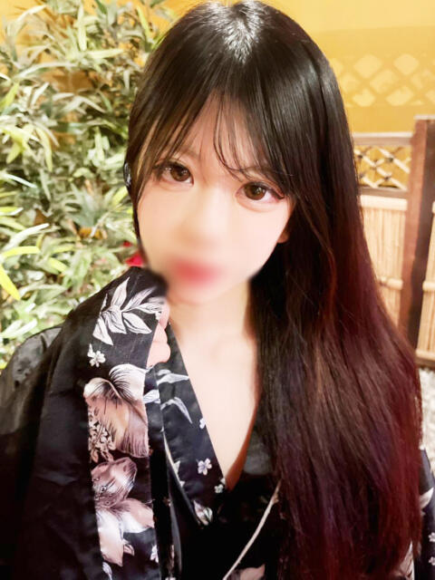 りず 紅(くれない)（セクキャバ）