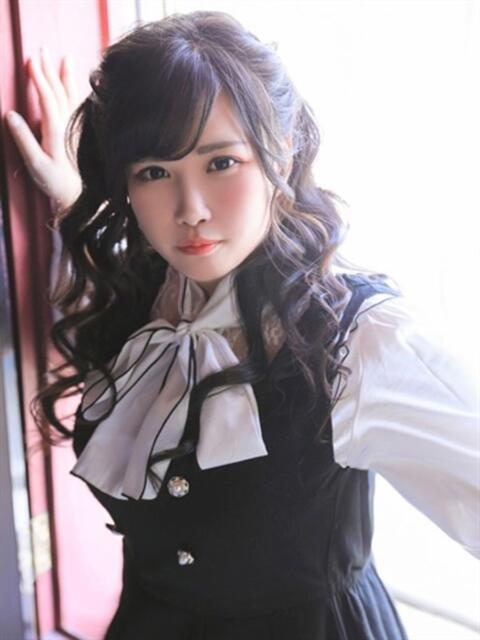 穴～アナ～ ドMな奥さん 日本橋店（ホテヘル）