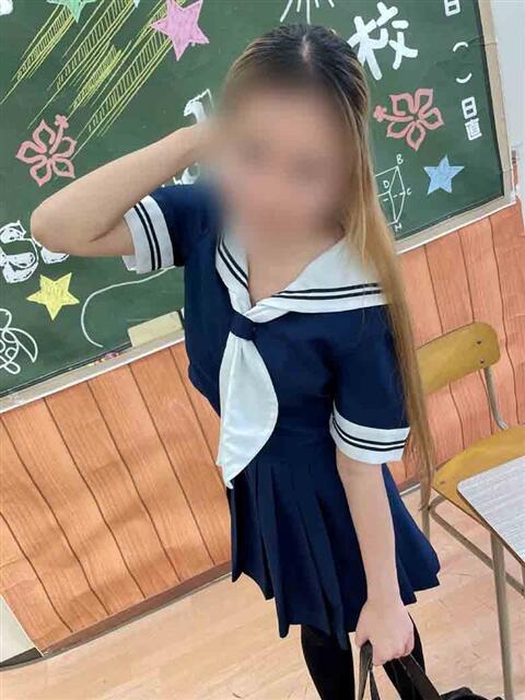 らら Lesson.1沖縄校（風俗エステ）