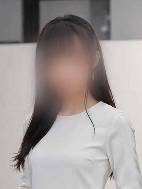 いちご ミルキーラテ（店舗型オナクラ）