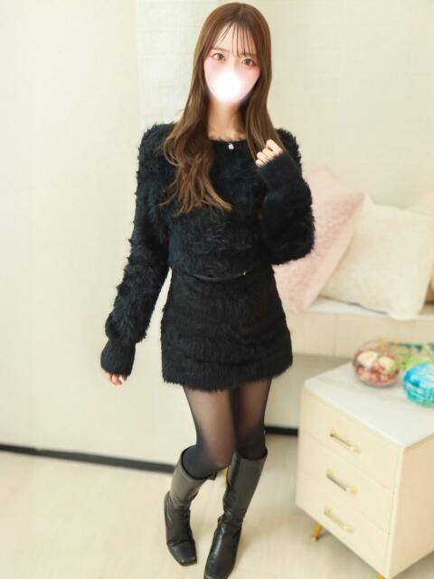 りな 高級オナクラ　ひよこクラブ（オナクラ・手コキ）