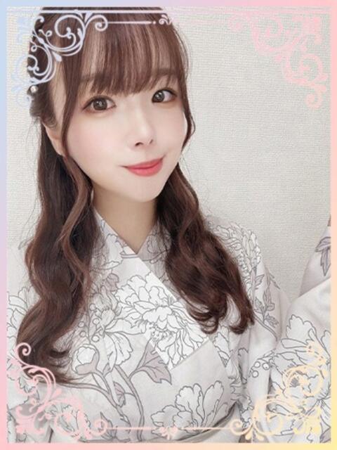 みる【24H性欲旺盛美女】 Mode（モード）◆理想の彼女◆（デリヘル）