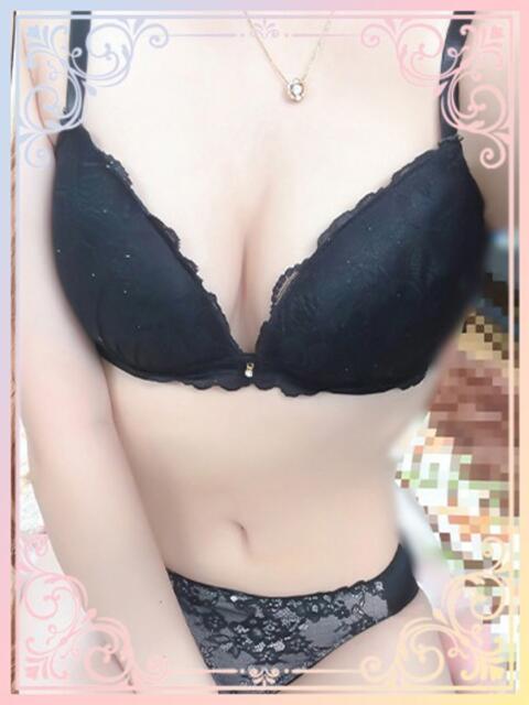 ゆうひ【パイパンE乳現役学生】 Mode（モード）◆理想の彼女◆（デリヘル）