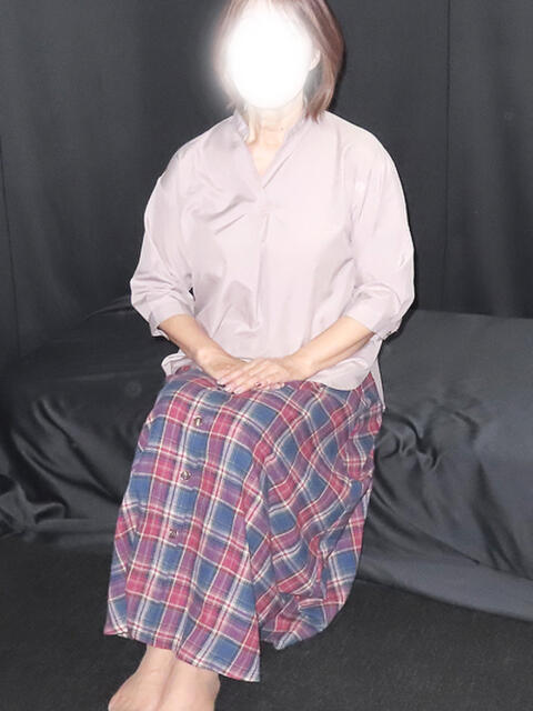 秋山 理子 熟女紹介センター鶯谷店（熟女デリヘル）
