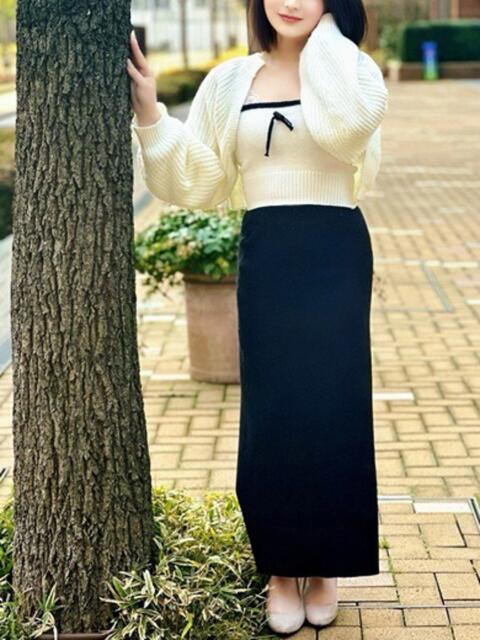 西島なつ 月の真珠-五反田-（デリヘル（人妻若妻専門店））