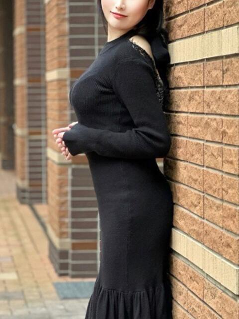 秋元かれん 月の真珠-五反田-（デリヘル（人妻若妻専門店））