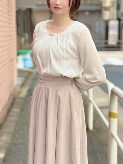 長谷川しの 月の真珠-五反田-（デリヘル（人妻若妻専門店））