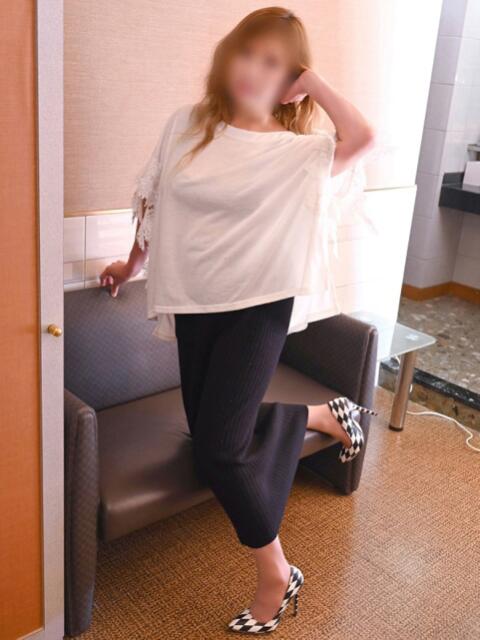 あかり　上野 完熟ばなな大宮（人妻・熟女デリヘル）