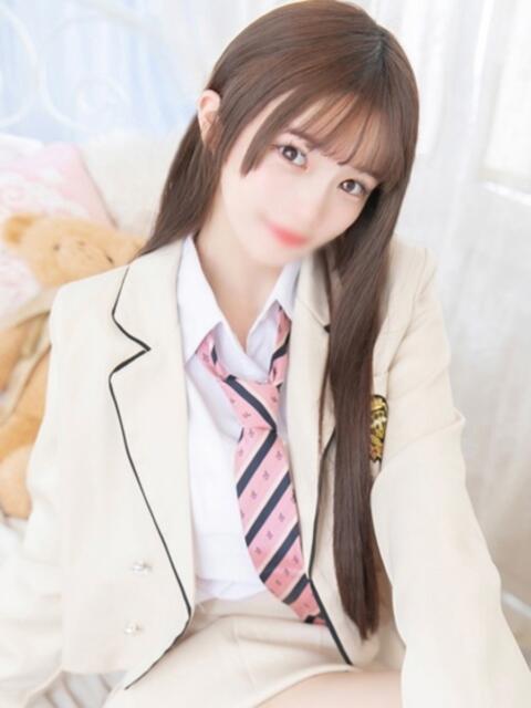 うい E+アイドルスクール（デリヘル）