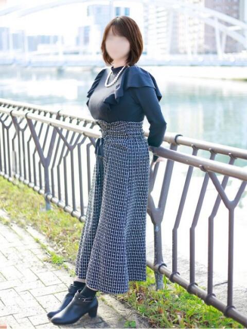 下川 夏希 こあくまな熟女たち小倉店（KOAKUMAグループ）（人妻・熟女デリヘル）