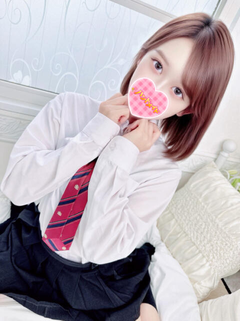 えみか 神田ハンドメイド（美少女手コキ専門店）