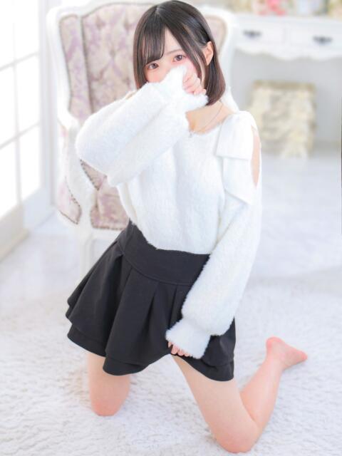 ゆゆ 高級オナクラ　ひよこクラブ（オナクラ・手コキ）