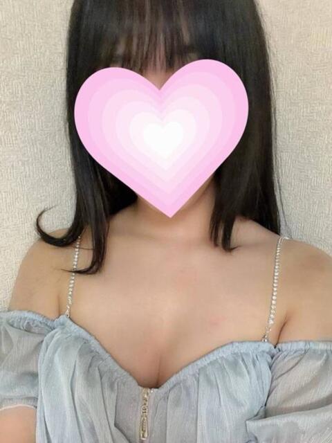 ゆあ パイの巣（セクキャバ）