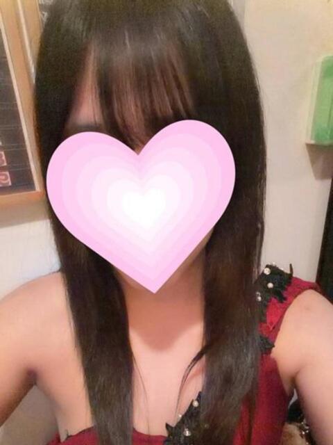 ゆあ パイの巣（セクキャバ）