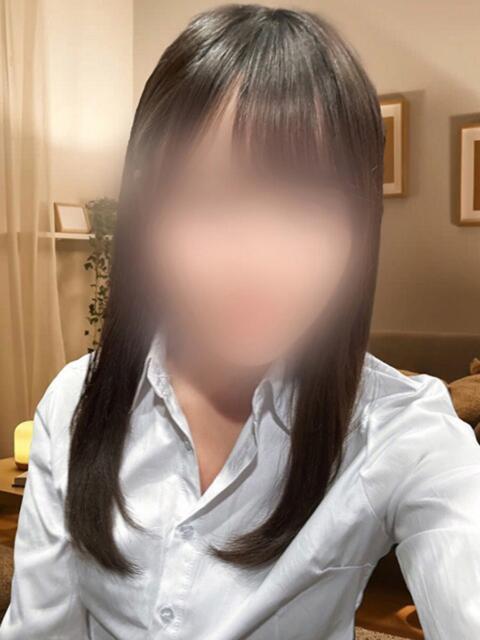 しおん ミルキーラテ（店舗型オナクラ）